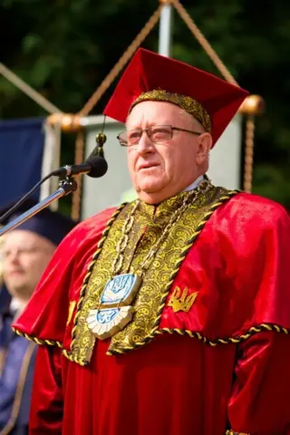 Вища педагогічна освіта і наука України — Володимир Кравець